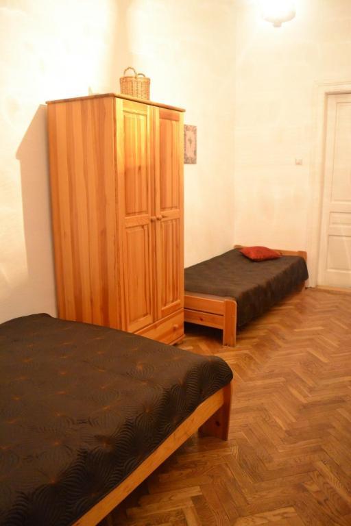Apartment Mariacki Tower Krakow Bagian luar foto